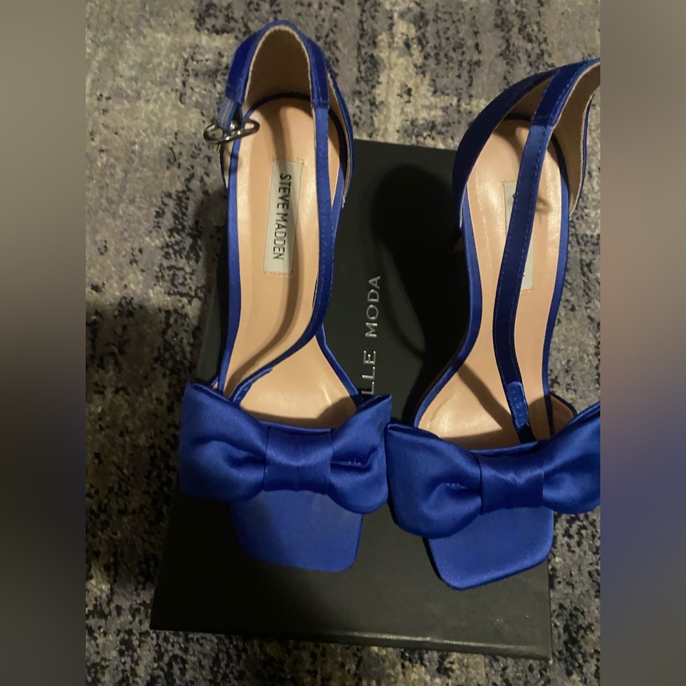 Steve Madden Royal Blue Bow Heels